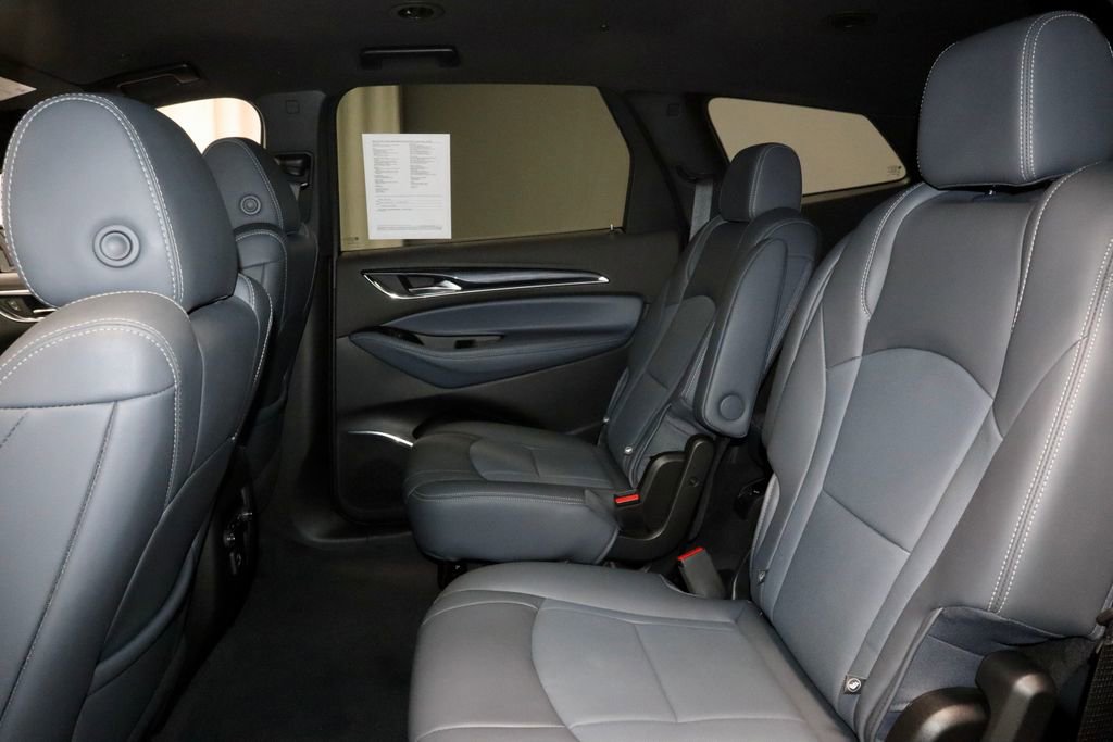 Used 2023 Buick Enclave Essence FWD image 22
