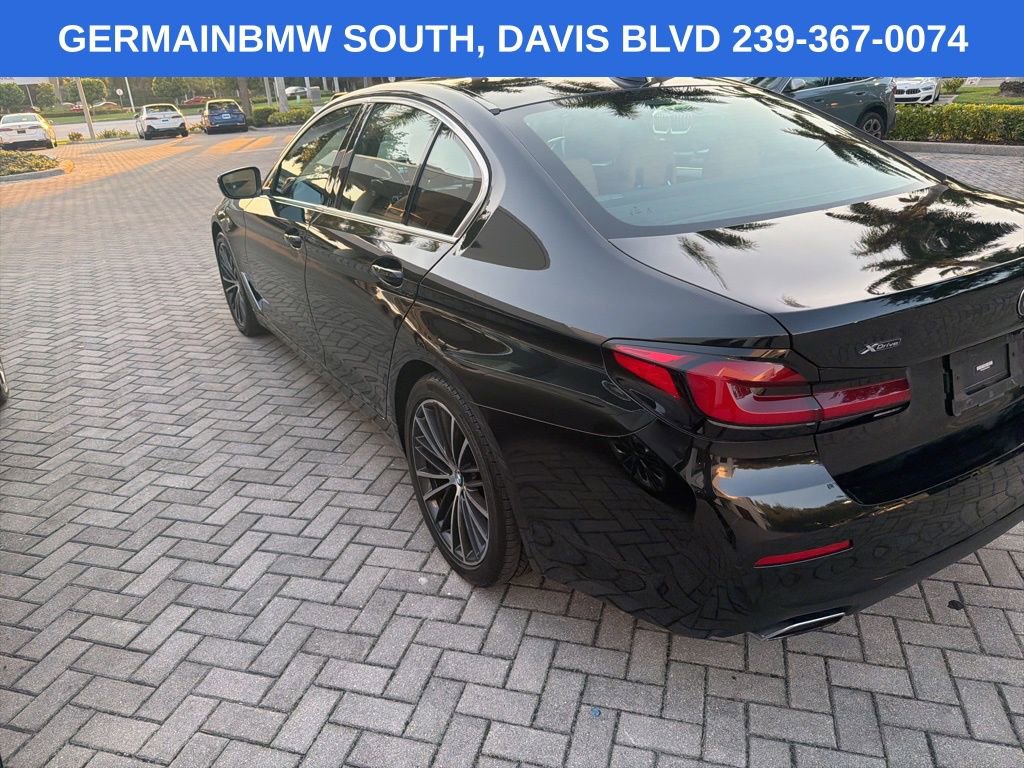 Certified 2022 BMW 530i xDrive AWD/4WD image 31