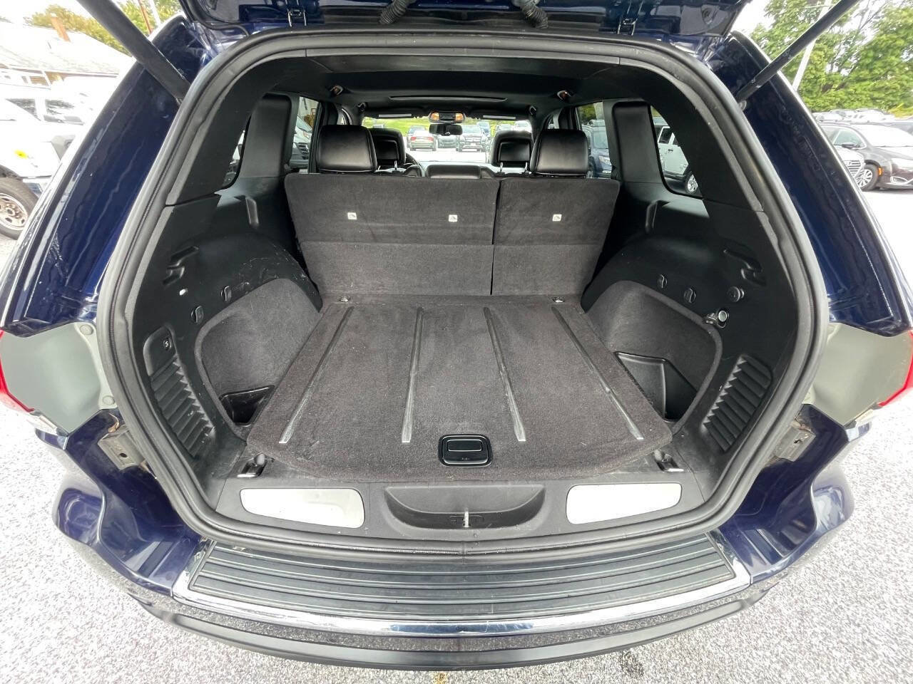 Used 2015 Jeep Grand Cherokee Limited image 36