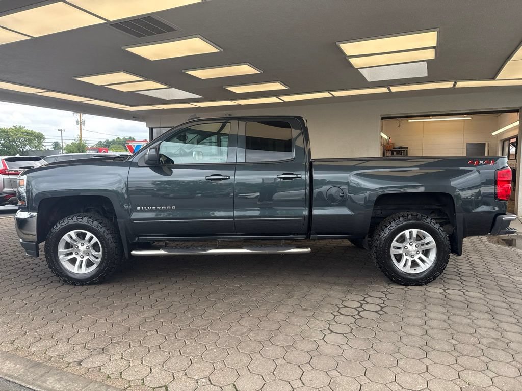 Used 2019 Chevrolet Silverado 1500 LT w/ All Star Edition AWD/4WD image 9