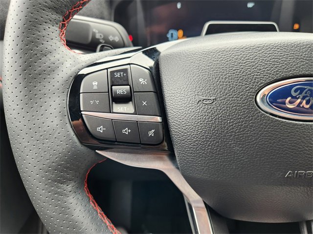 Used 2025 Ford Explorer ST RWD image 29