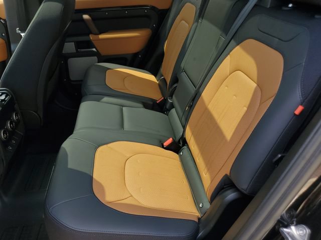 Certified 2024 Land Rover Defender 130 X AWD/4WD image 13