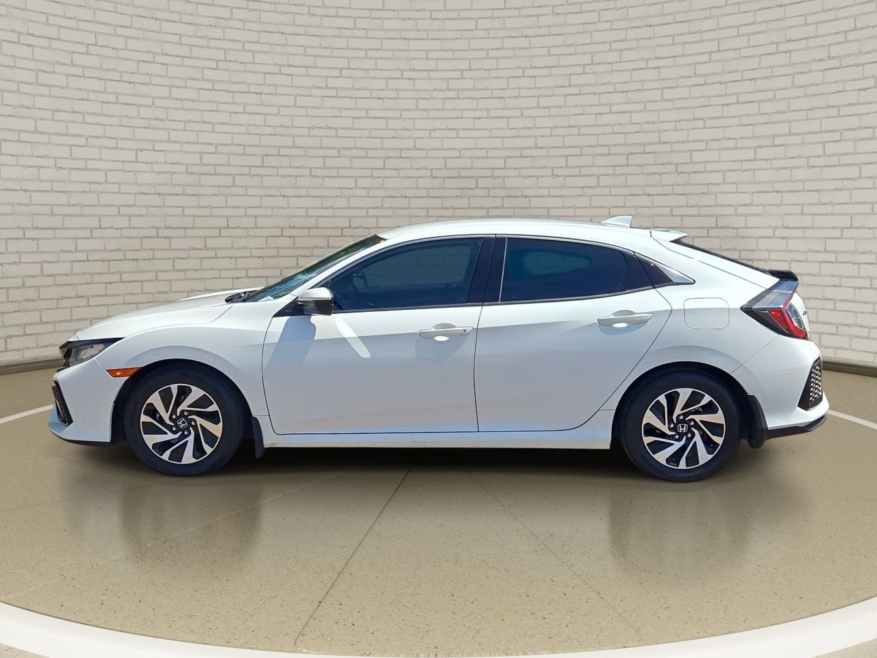 Used 2019 Honda Civic LX image 8