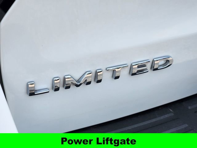 Used 2023 Ford Expedition Limited AWD/4WD image 12