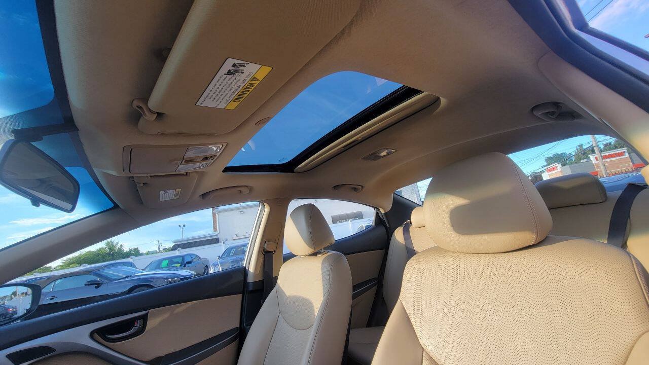 Used 2013 Hyundai Elantra Limited w/ Technology Pkg FWD image 18