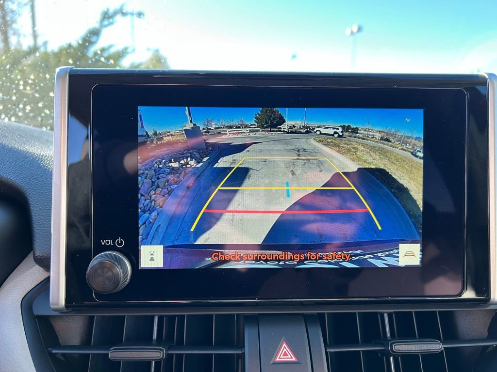 Used 2025 Toyota RAV4 XLE image 16