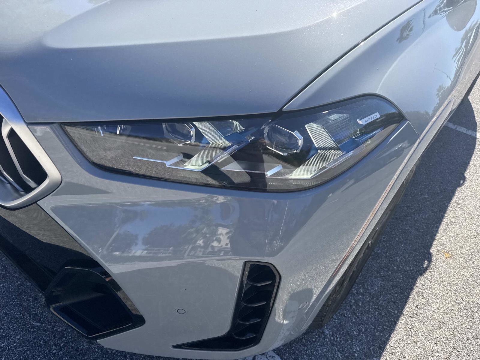 Certified 2025 BMW X6 xDrive40i image 10