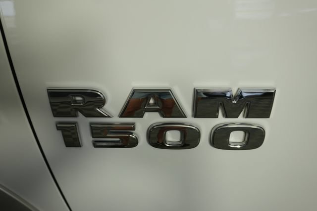 Used 2015 RAM 1500 Laramie w/ Convenience Group AWD/4WD image 25