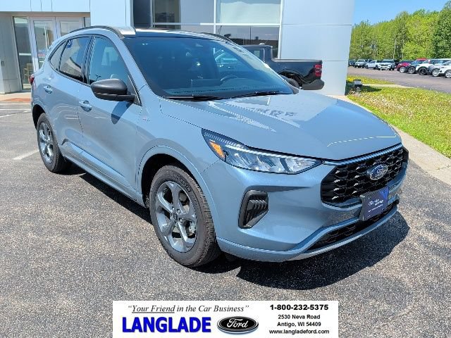 Certified 2023 Ford Escape ST-Line w/ Tech Pack #1 AWD/4WD image 1