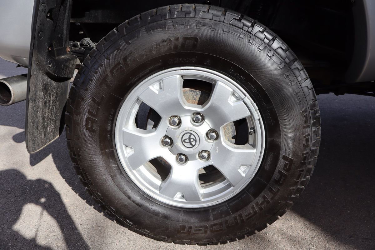 Used 2007 Toyota Tacoma Base V6 image 41