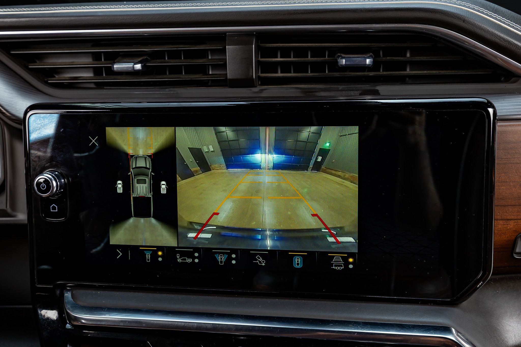 Used 2023 GMC Sierra 1500 Denali Ultimate image 25