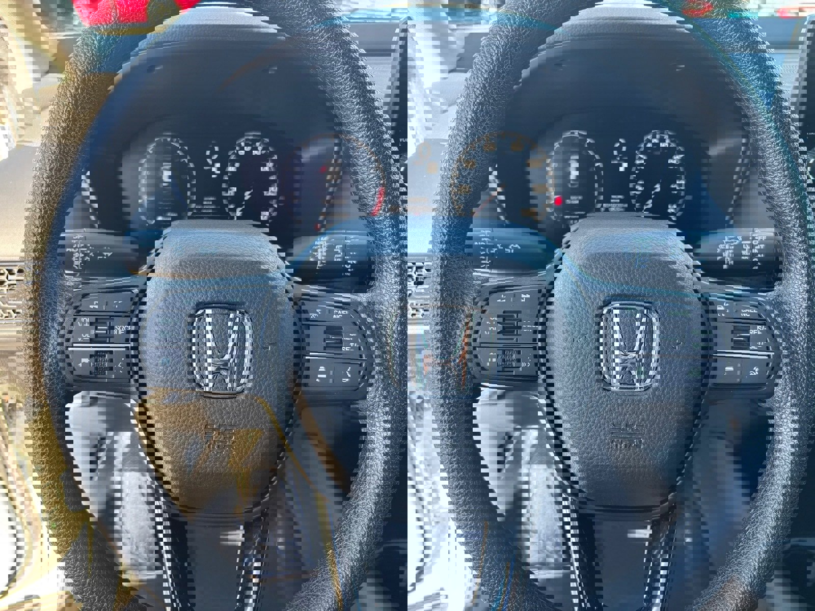 Used 2024 Honda HR-V LX image 29