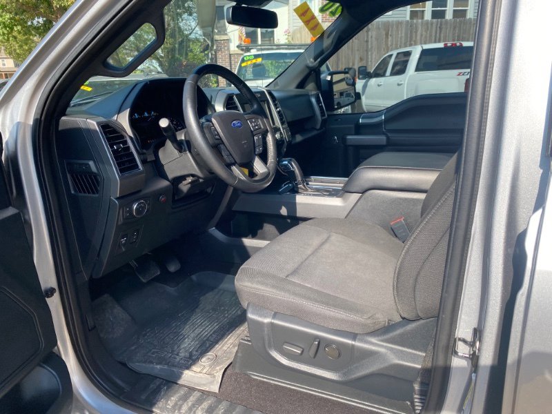 Used 2020 Ford F150 XLT w/ Equipment Group 302A Luxury image 10