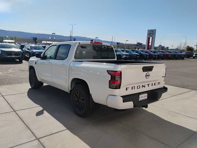 New 2026 Nissan Frontier SV w/ Tow Package AWD/4WD image 6