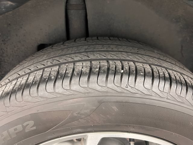 Used 2025 Chevrolet Trax LT FWD image 14