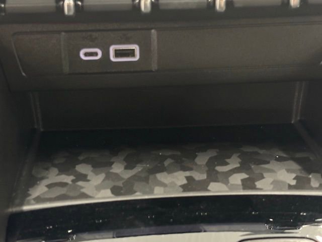 New 2026 GMC Canyon Elevation w/ Convenience Package image 35