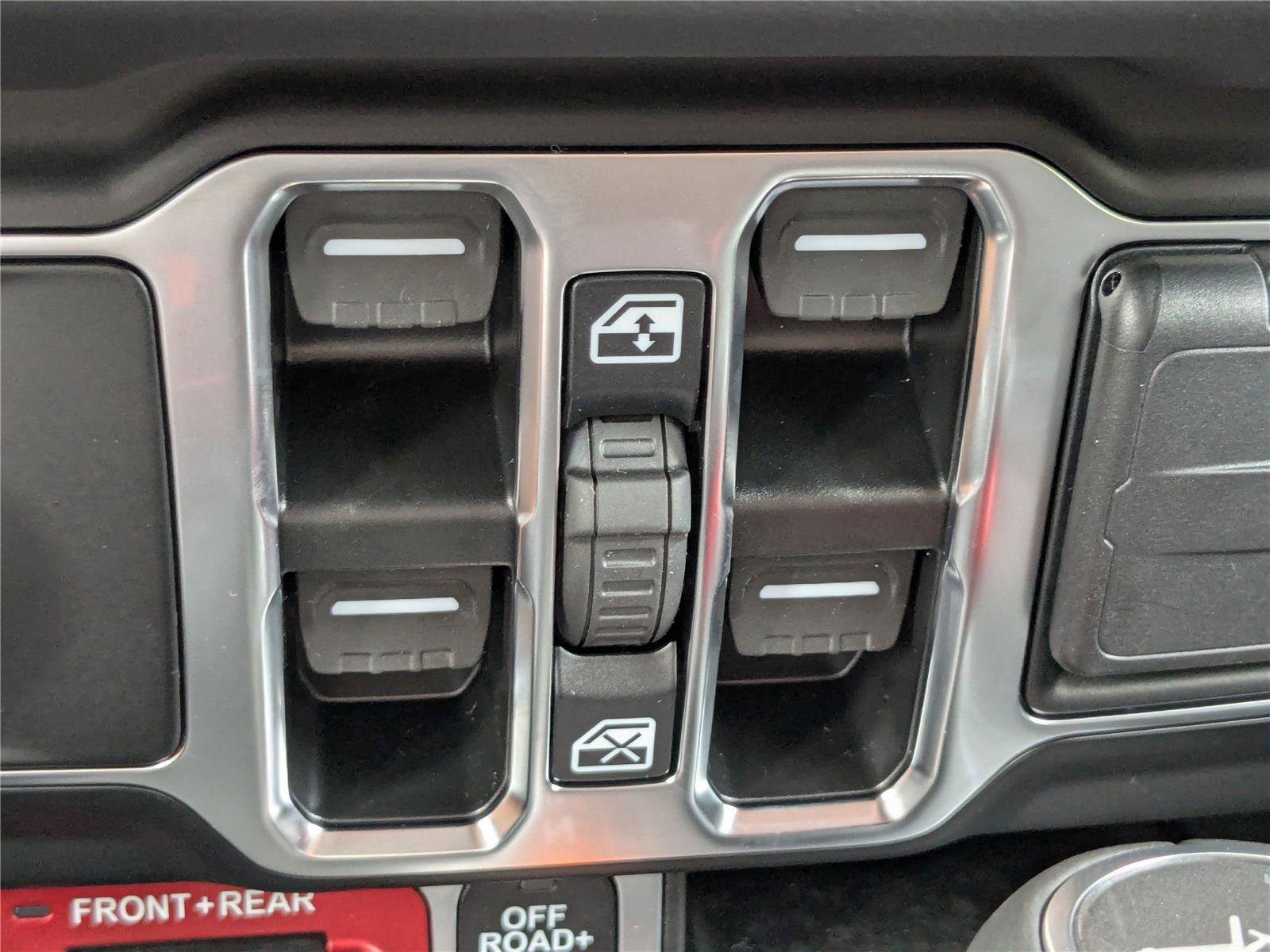 New 2025 Jeep Wrangler X image 25