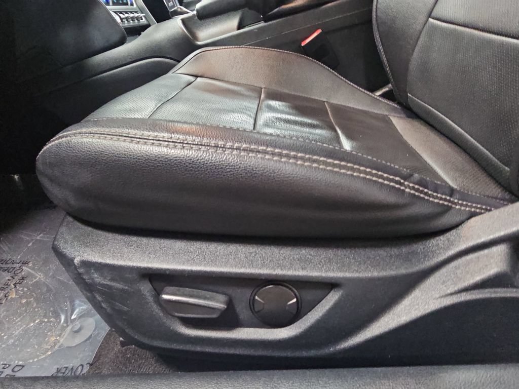 Used 2023 Ford Mustang Premium RWD image 27