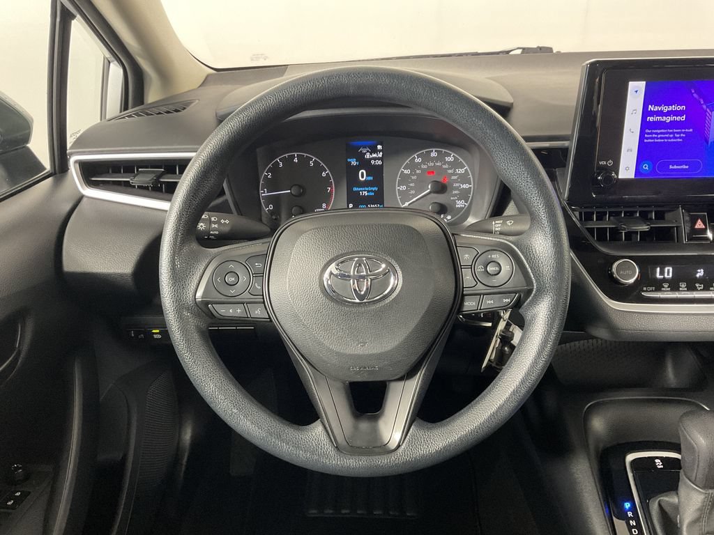 Used 2024 Toyota Corolla LE FWD image 12