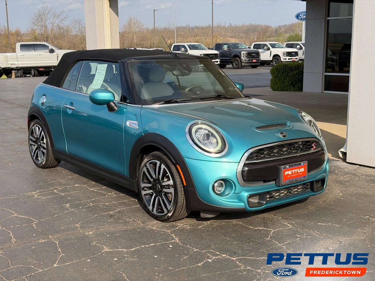 Used 2021 MINI Cooper S w/ Signature Upholstery Package FWD image 1