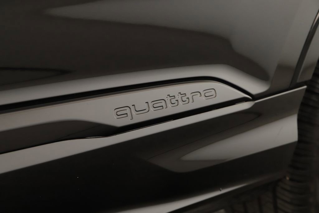 Used 2025 Audi Q7 3.0T Premium Plus w/ Premium Plus Package image 38