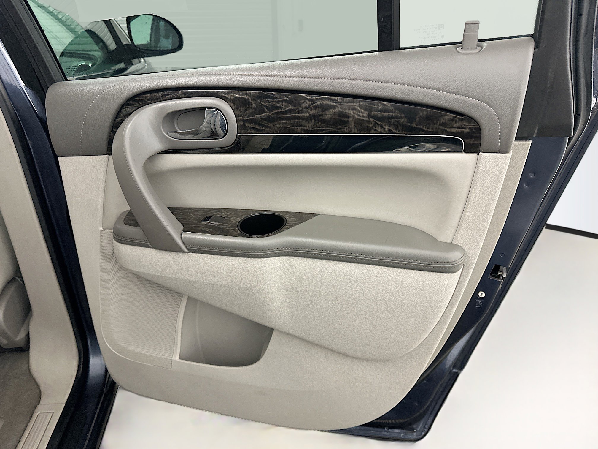 Used 2013 Buick Enclave Leather image 33