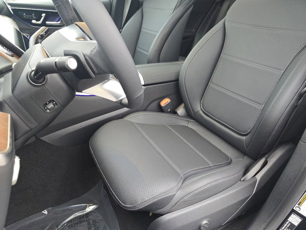 New 2026 Mercedes-Benz GLC 300 4MATIC image 24