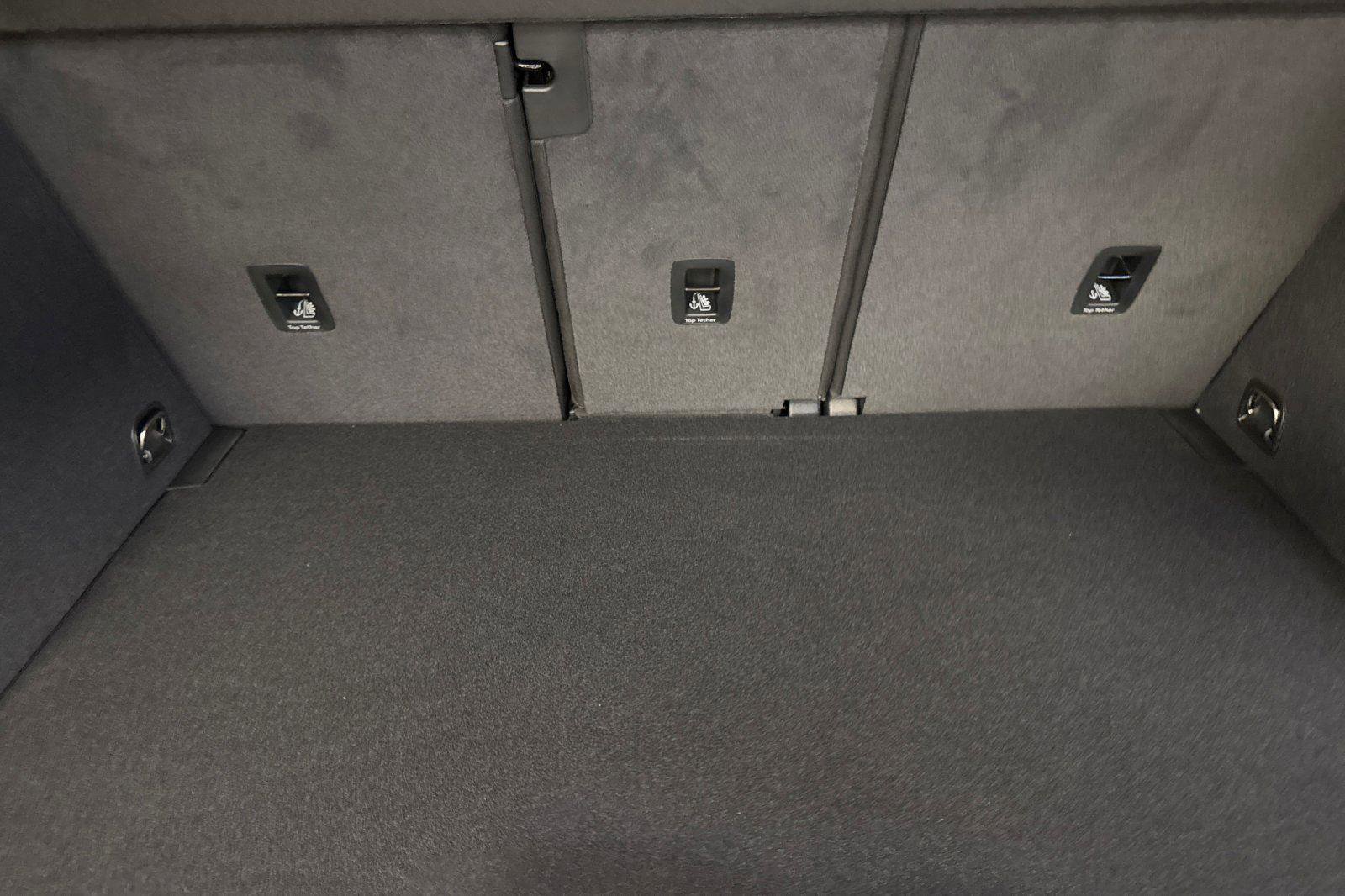 Used 2025 Audi Q3 2.0T Premium w/ Convenience Package image 15