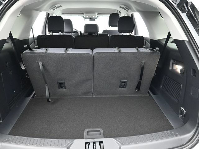Used 2026 Ford Explorer Active RWD image 27