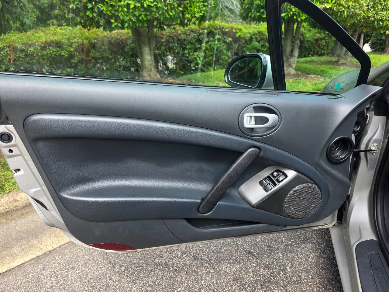 Used 2012 Mitsubishi Eclipse image 9