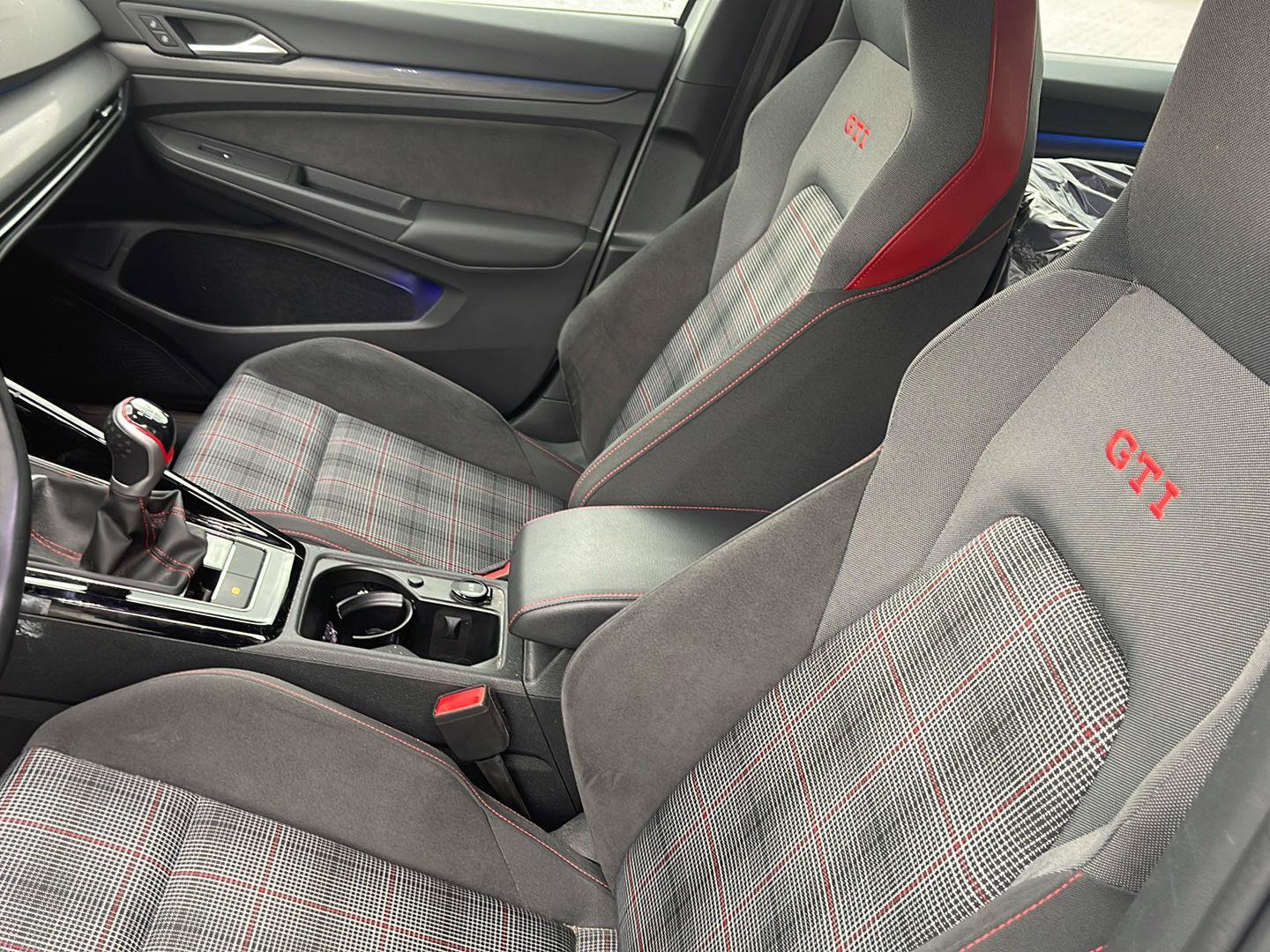 Certified 2023 Volkswagen GTI 40th Anniversary Edition FWD image 7