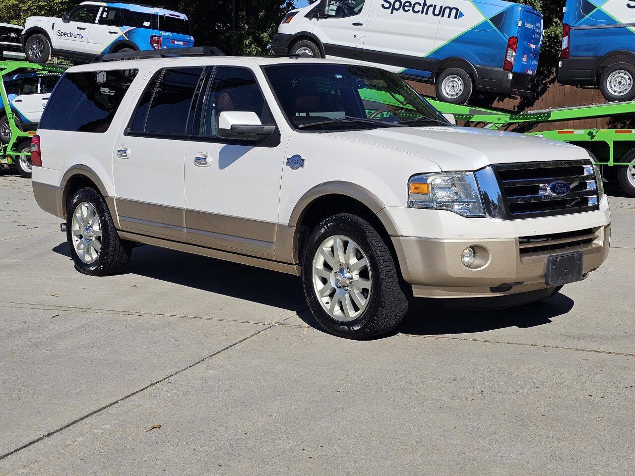 Used 2012 Ford Expedition EL King Ranch RWD image 3