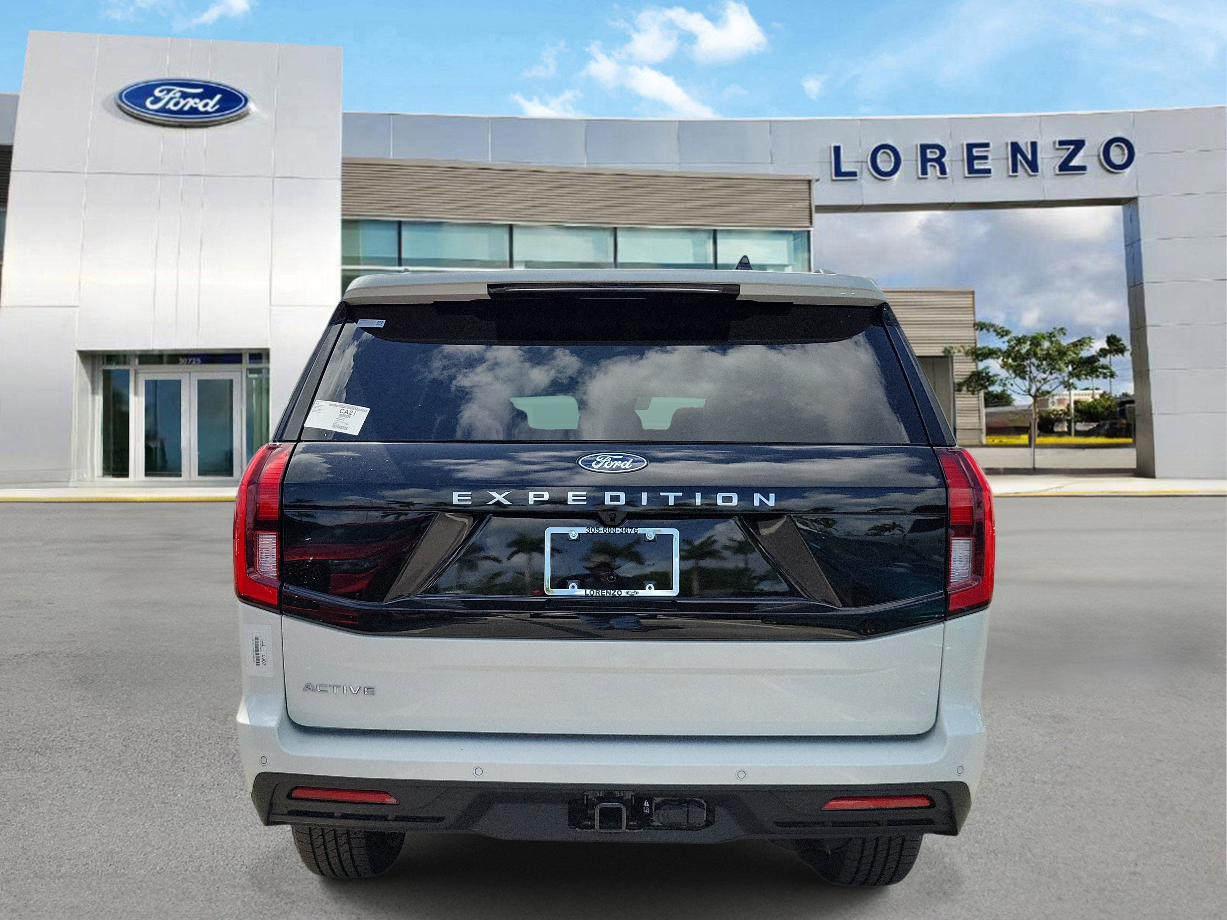 New 2026 Ford Expedition Active RWD image 5