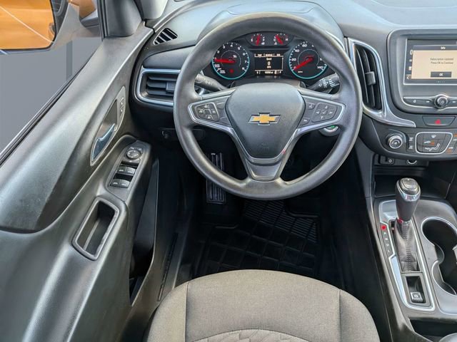 Used 2018 Chevrolet Equinox LT w/ LPO, Hit The Road Package FWD image 15