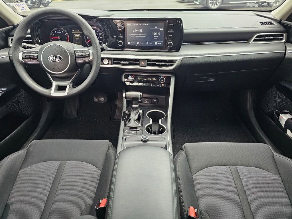 Used 2021 Kia K5 LXS image 9