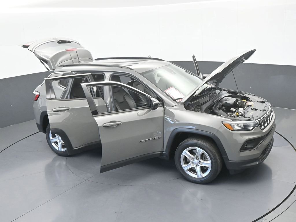 Used 2023 Jeep Compass Latitude AWD/4WD image 66
