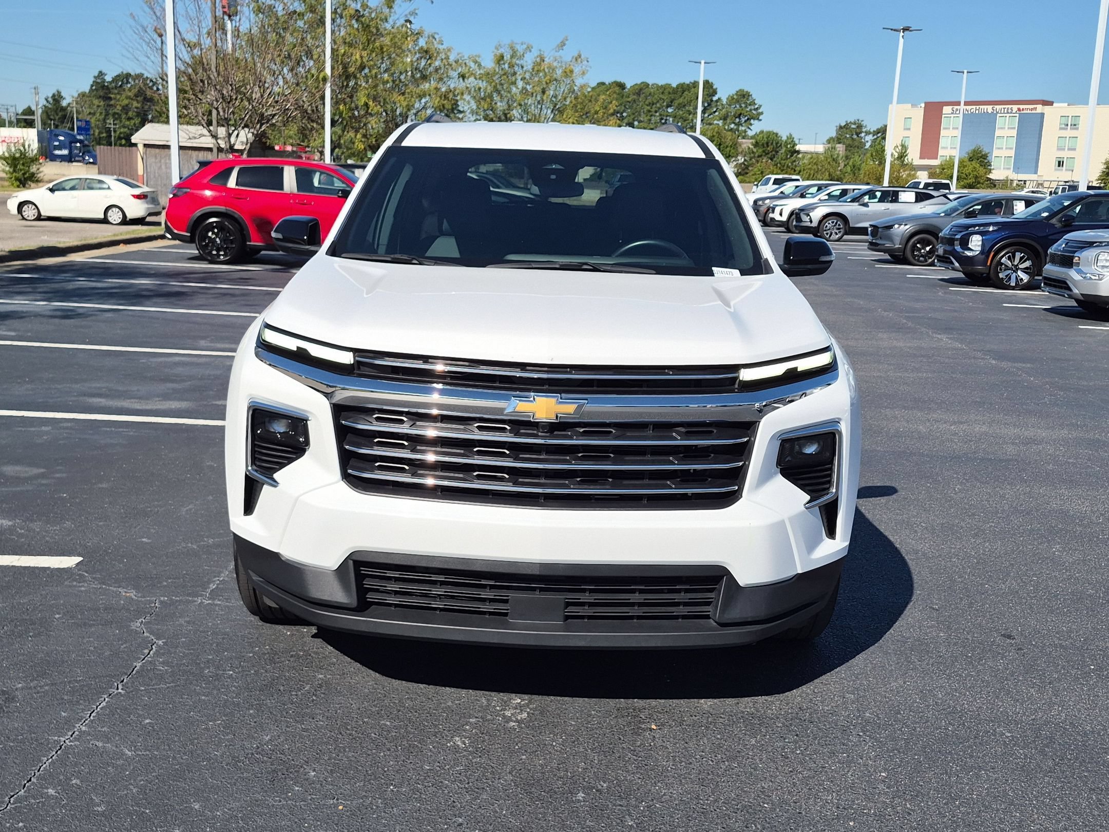 Used 2025 Chevrolet Traverse LT FWD image 8