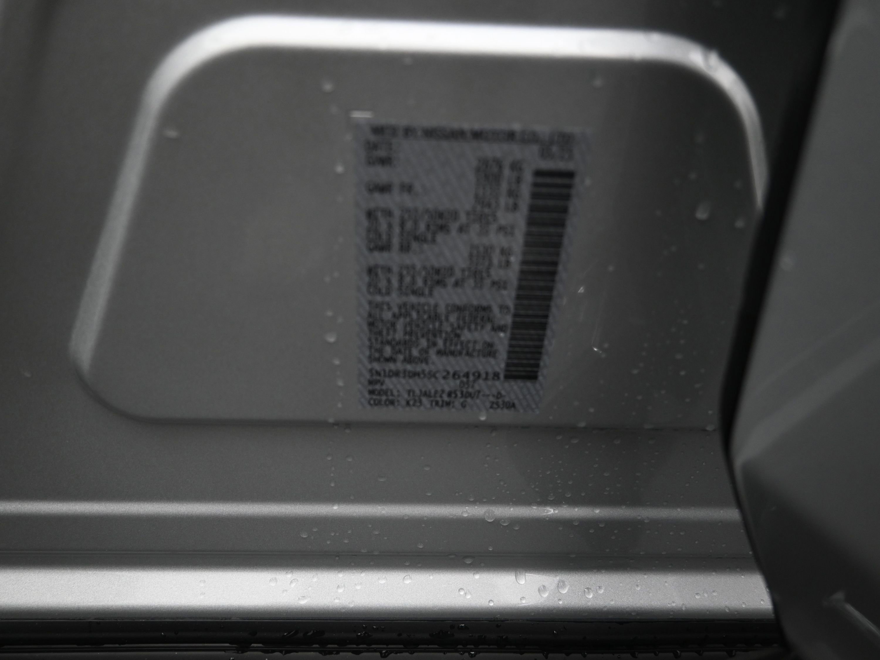 New 2025 Nissan Pathfinder Platinum image 9