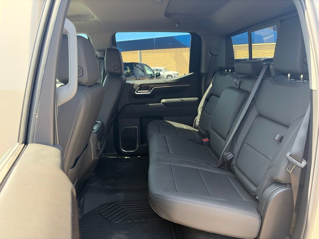 New 2026 Chevrolet Silverado 1500 RST w/ RST All Star Premium Package AWD/4WD image 16