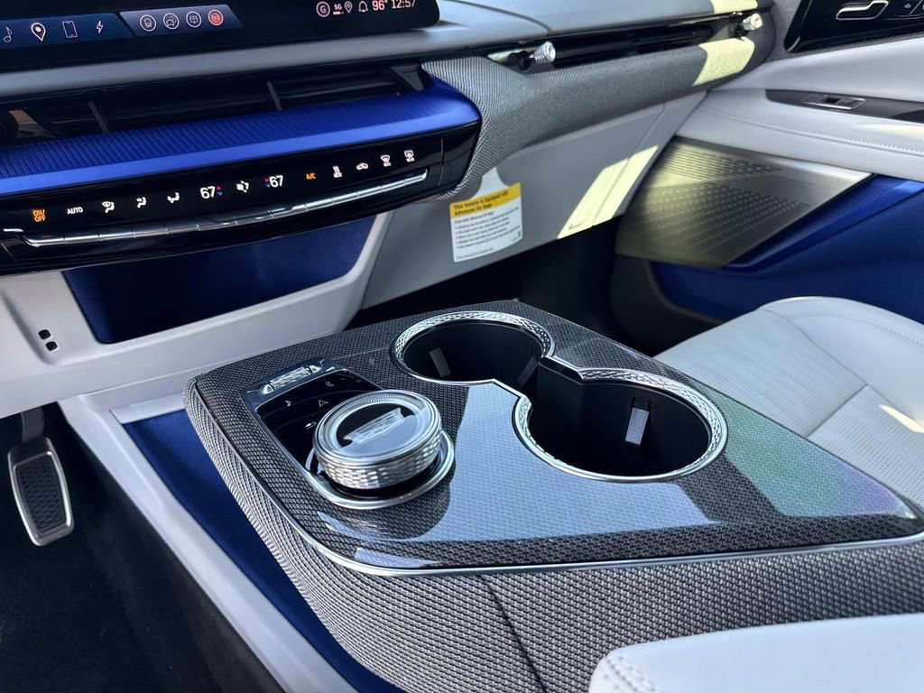 New 2026 Cadillac Optiq Sport 2 image 25