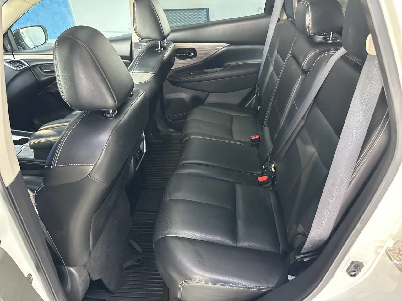 Used 2017 Nissan Murano Platinum image 22
