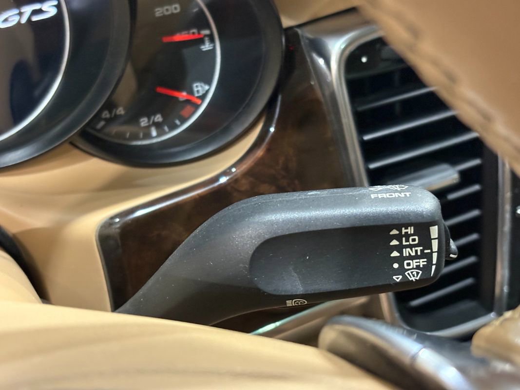 Used 2015 Porsche Panamera GTS w/ Premium Package Plus image 17