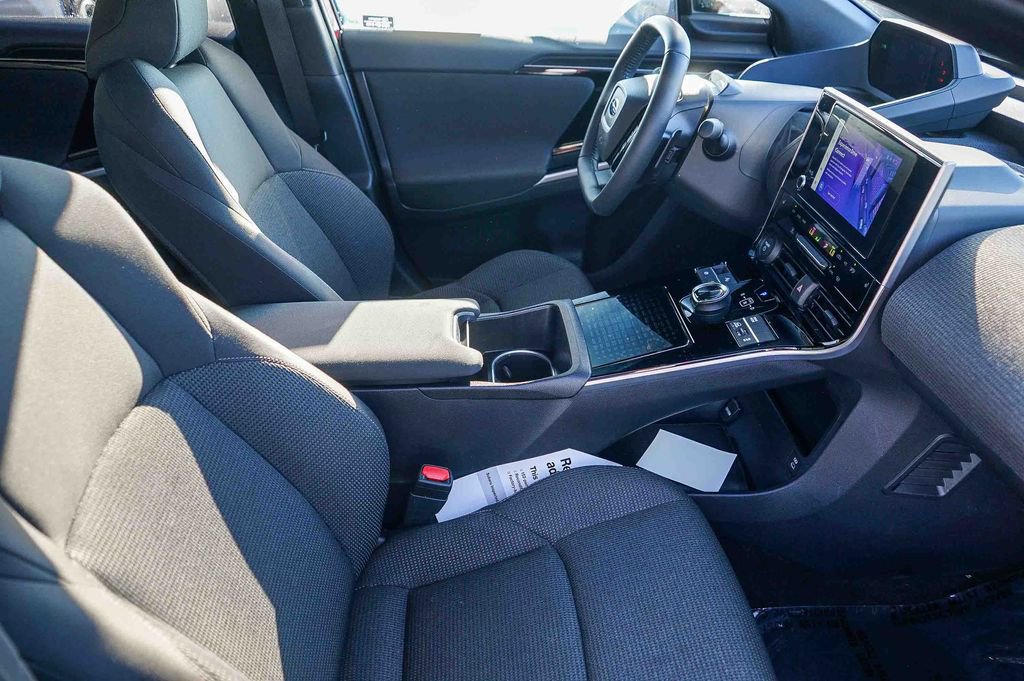 Certified 2024 Subaru Solterra Premium image 19