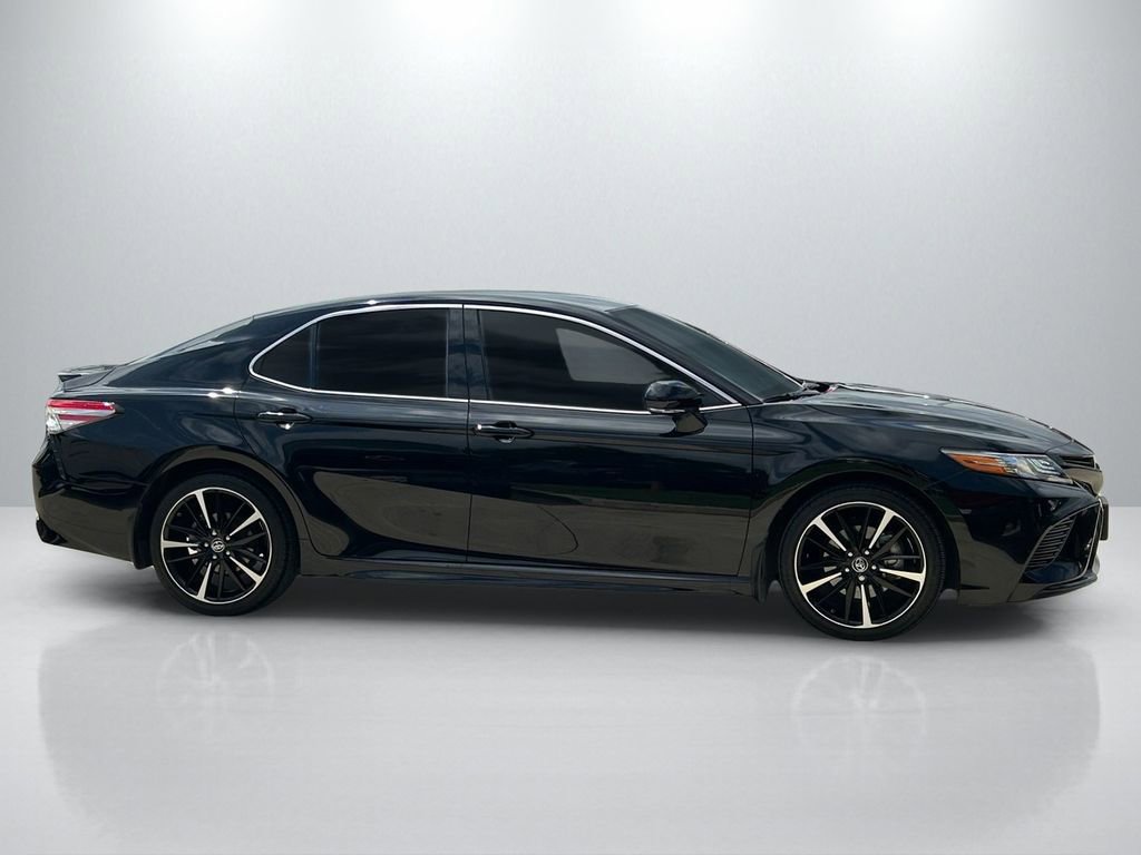 Used 2019 Toyota Camry XSE FWD image 4