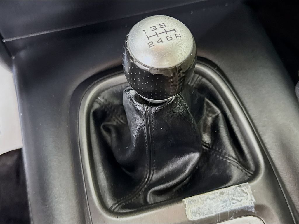 Used 2003 Honda S2000 image 19