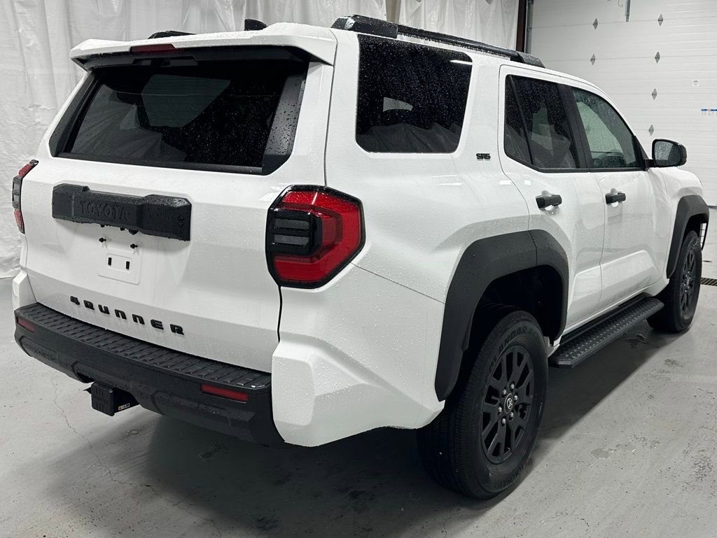 Used 2025 Toyota 4Runner SR5 image 7