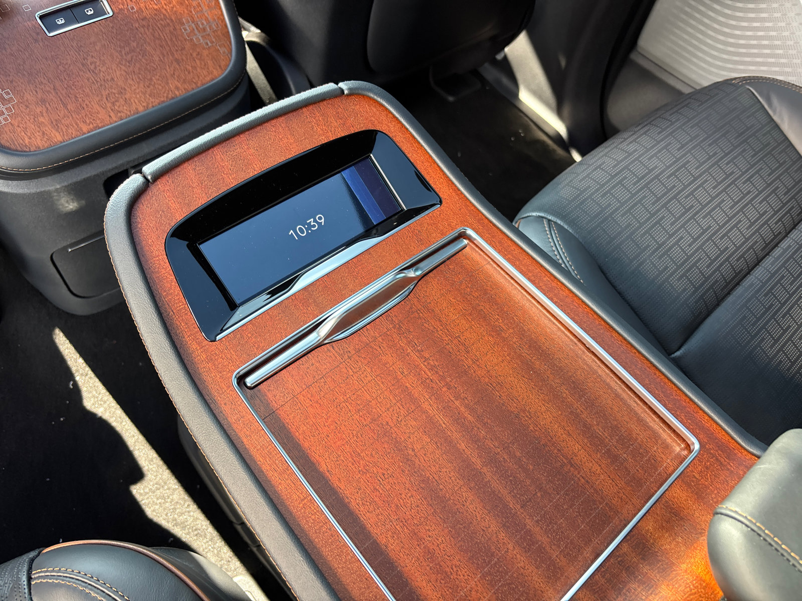 New 2025 Lincoln Navigator Black Label image 34