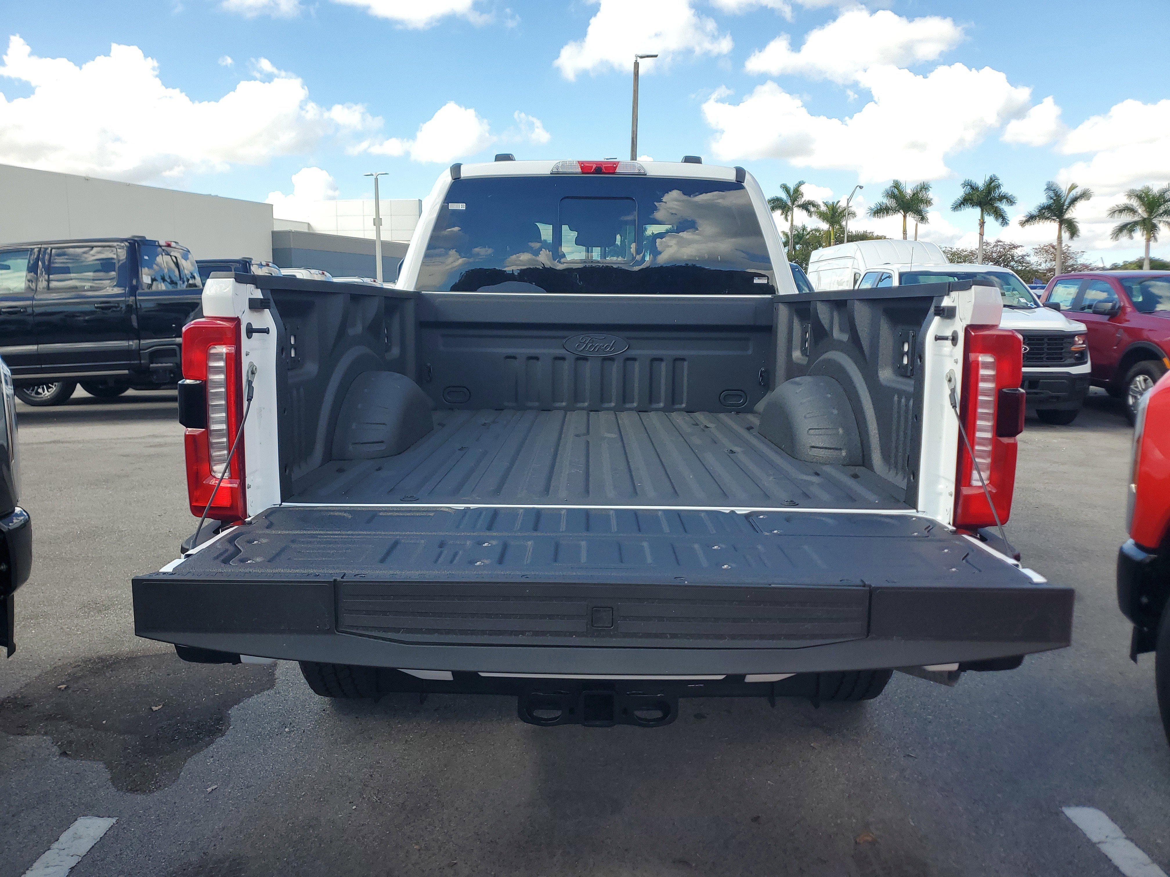 New 2026 Ford F250 XLT w/ XLT Premium Package image 5