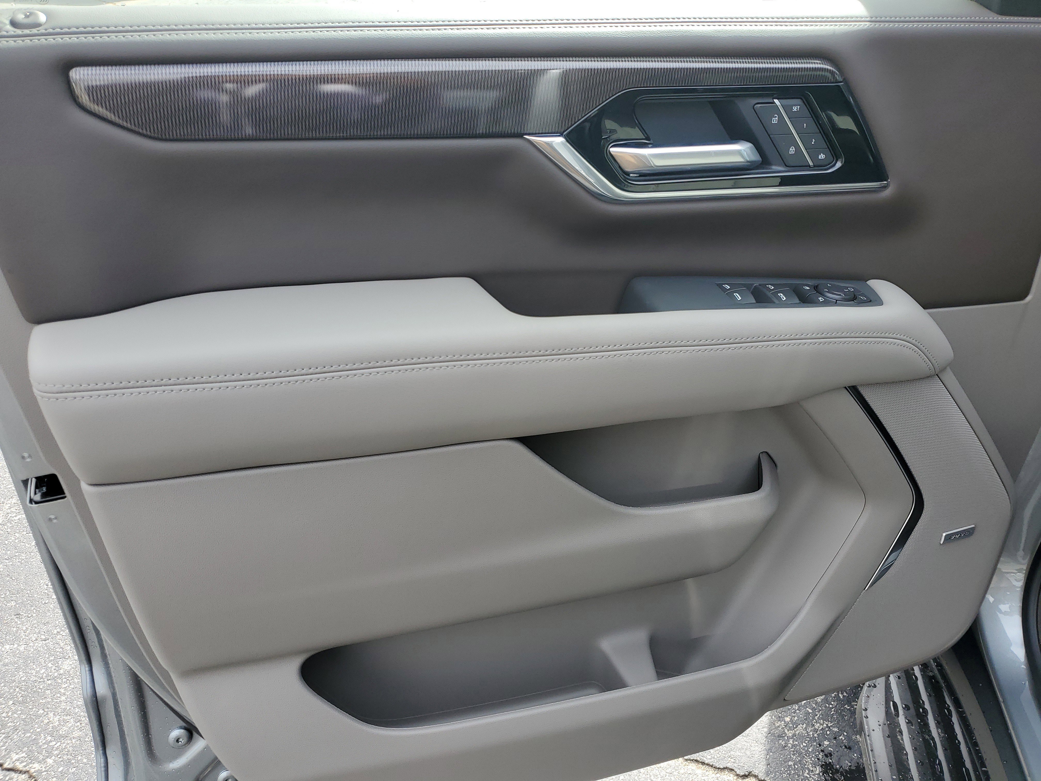 New 2026 GMC Yukon Elevation image 18