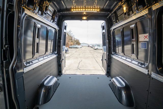 New 2026 Mercedes-Benz Sprinter 2500 image 33